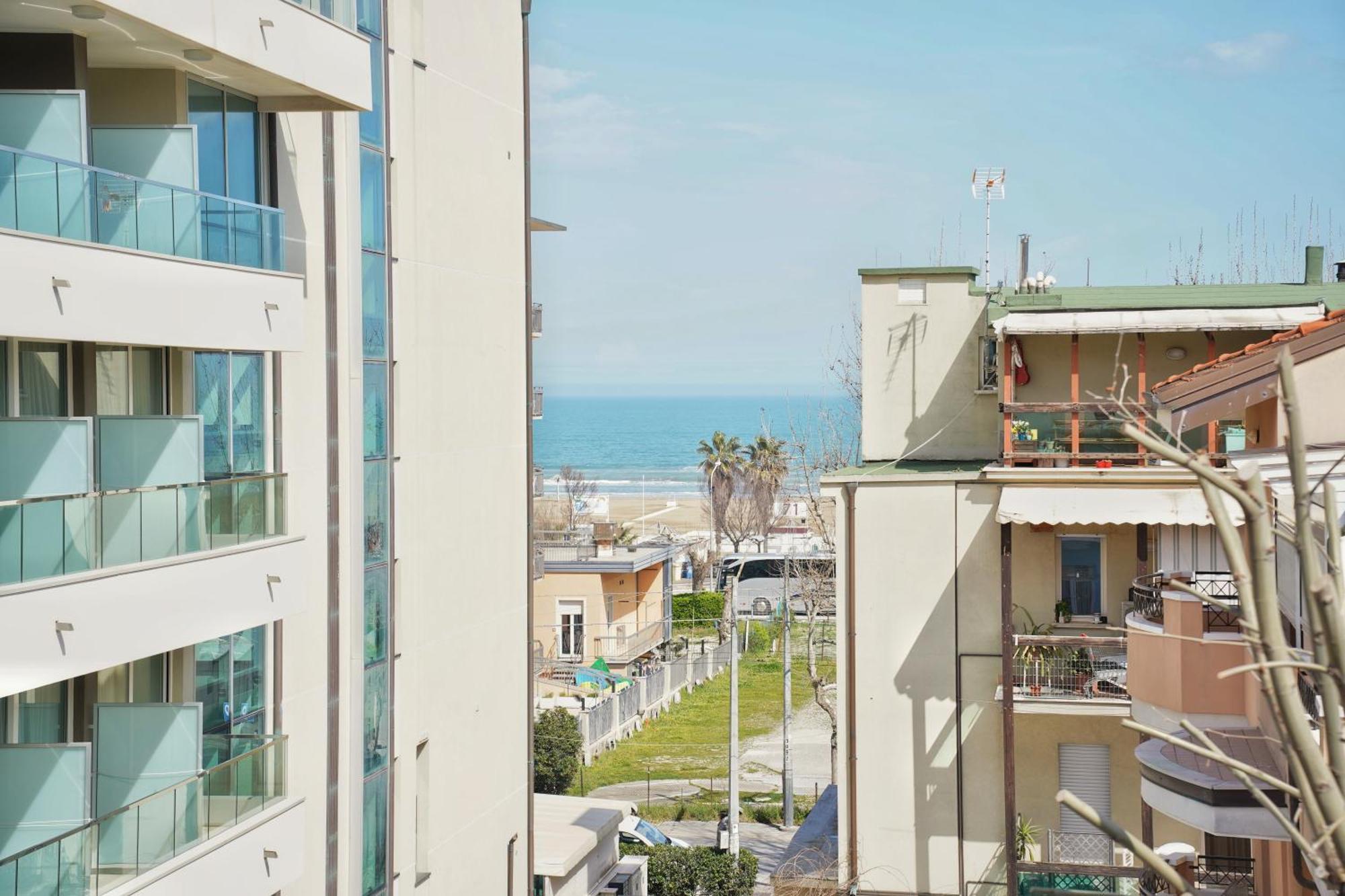 Hotel Malibu Mare Rimini Eksteriør bilde