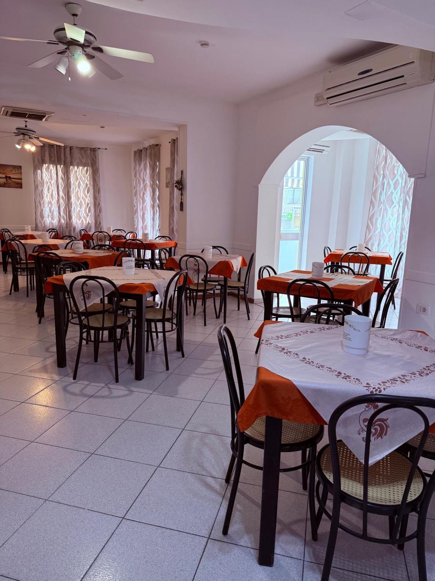 Hotel Malibu Mare Rimini Eksteriør bilde