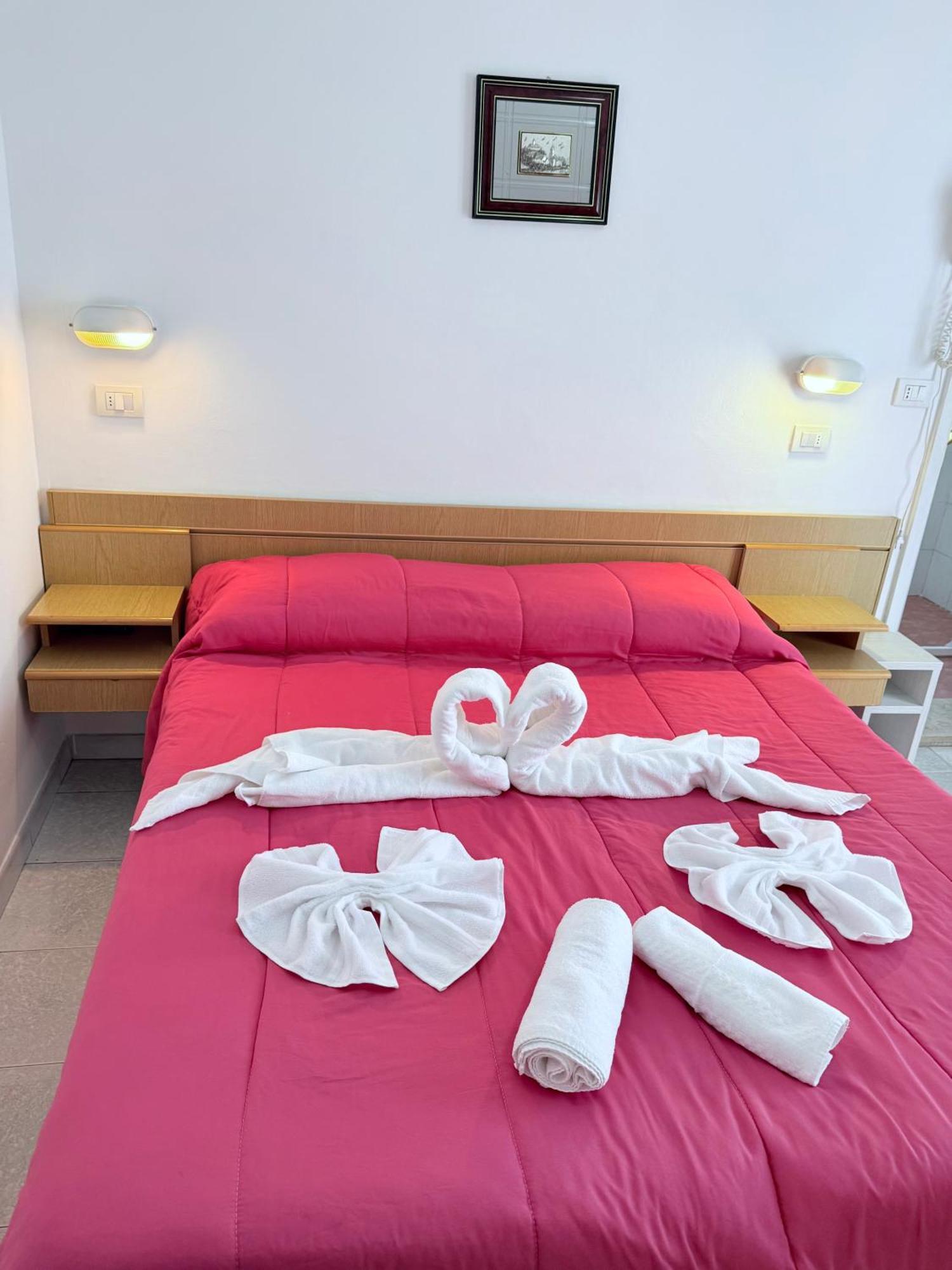 Hotel Malibu Mare Rimini Eksteriør bilde