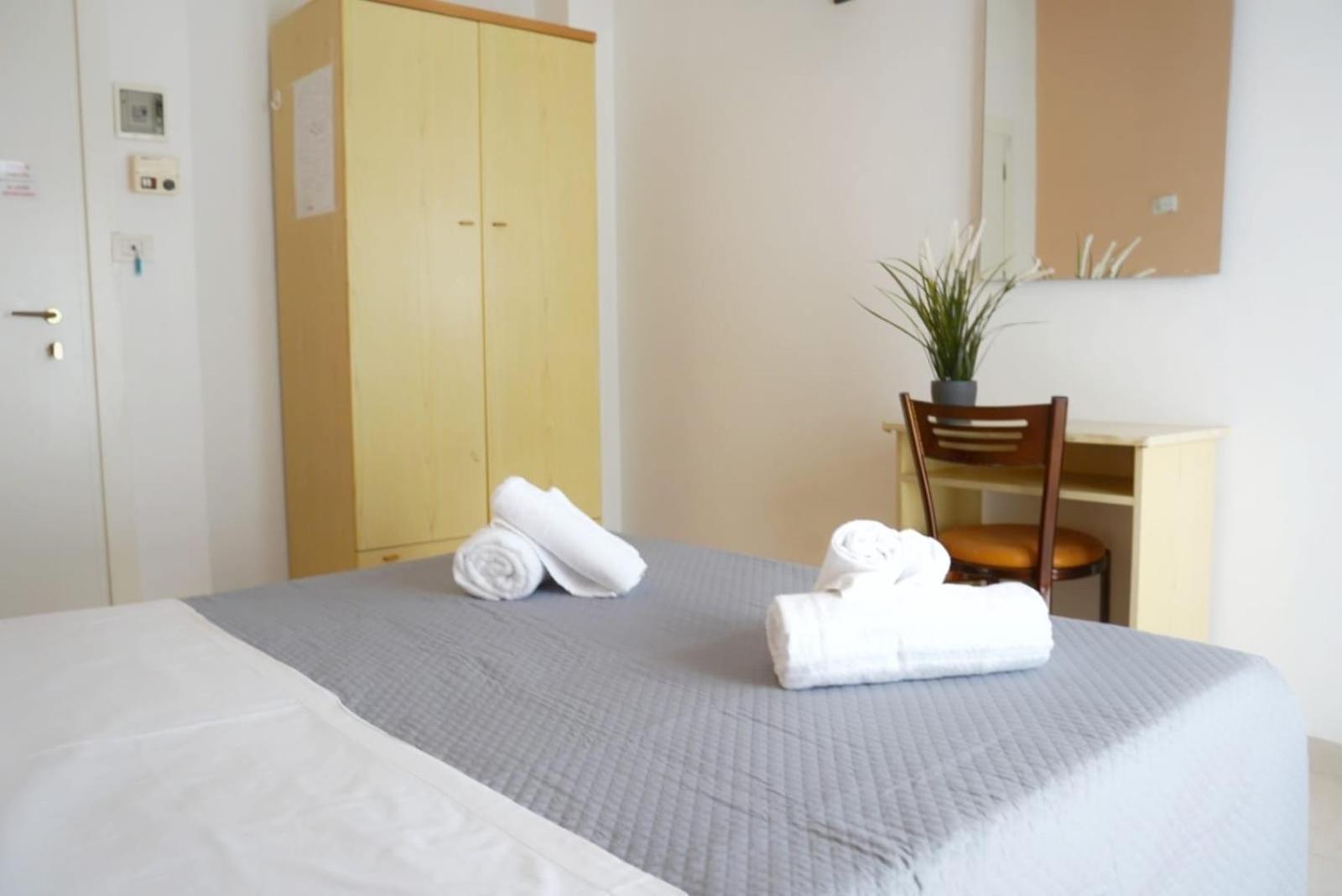 Hotel Malibu Mare Rimini Eksteriør bilde