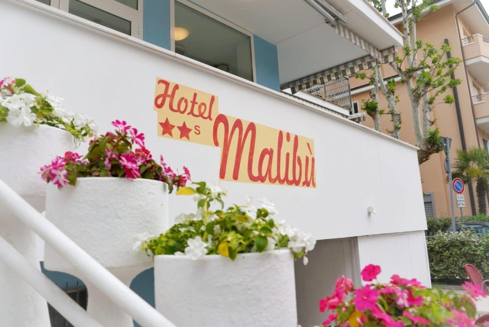 Hotel Malibu Mare Rimini Eksteriør bilde